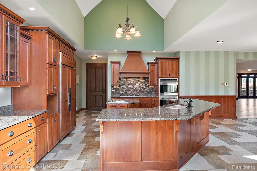 8650 Stone Road Maybee Village MI 48159