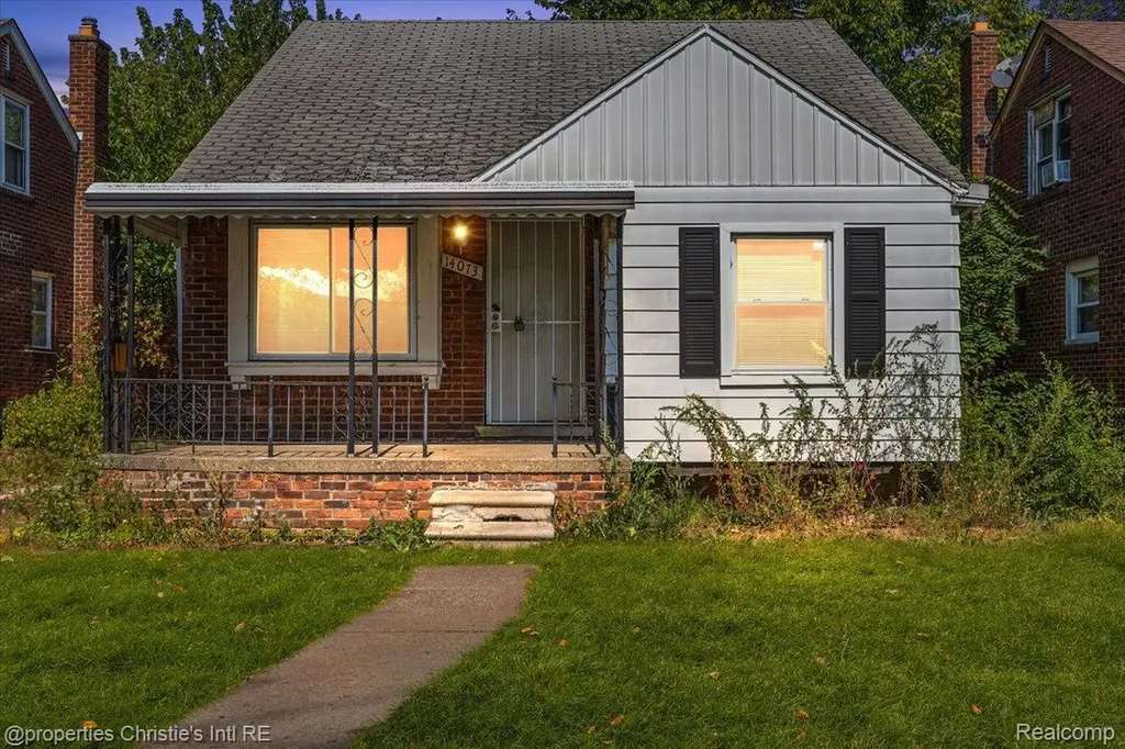 14073 Collingham Drive Detroit City MI 48205