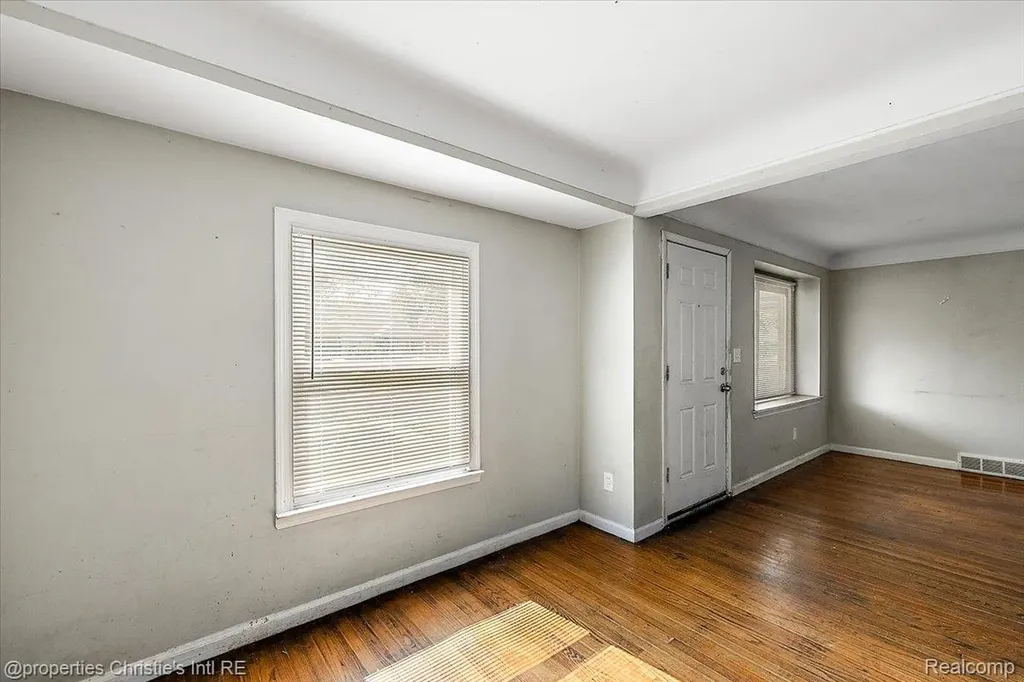 14073 Collingham Drive Detroit City MI 48205