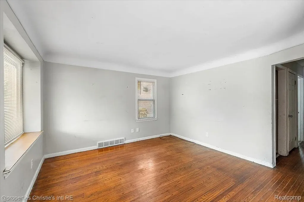 14073 Collingham Drive Detroit City MI 48205