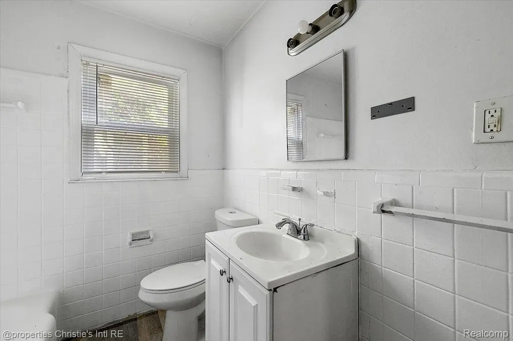 14073 Collingham Drive Detroit City MI 48205