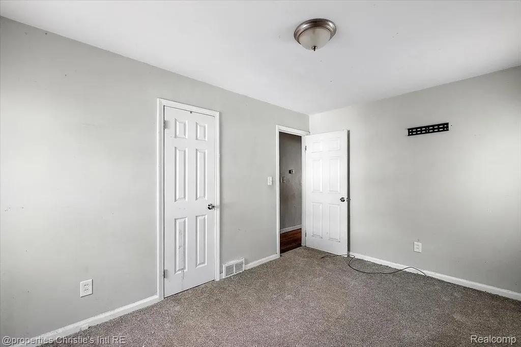 14073 Collingham Drive Detroit City MI 48205