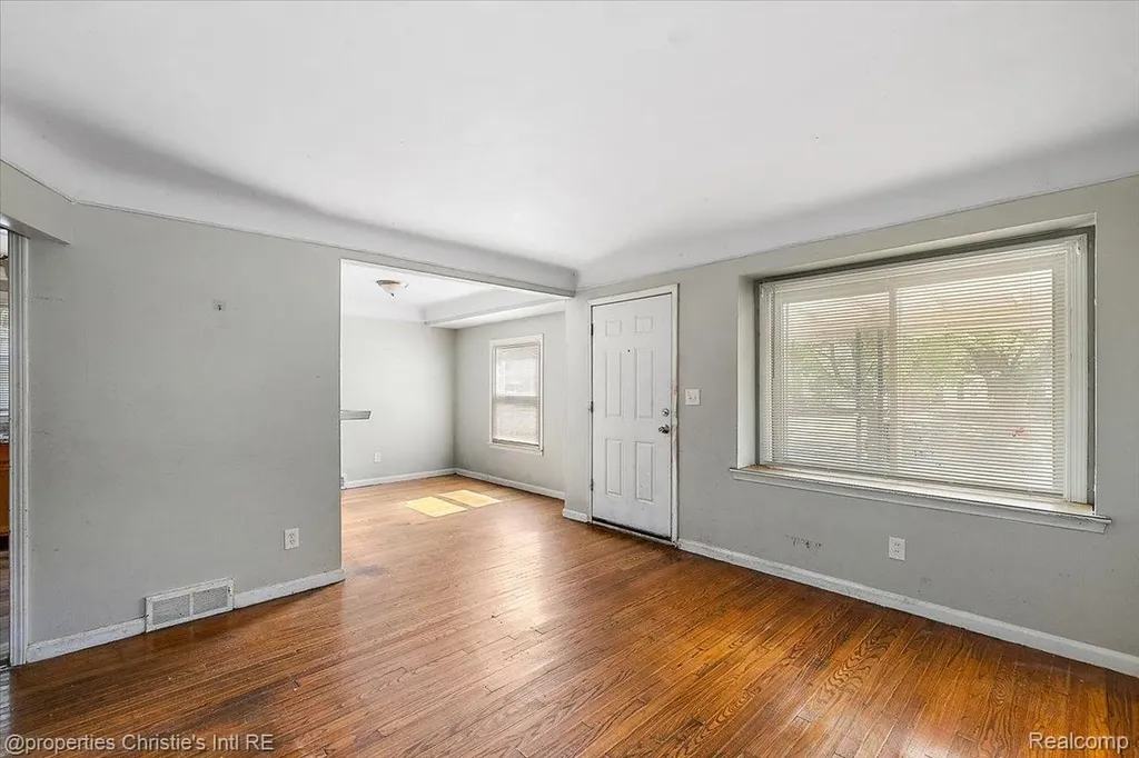 14073 Collingham Drive Detroit City MI 48205