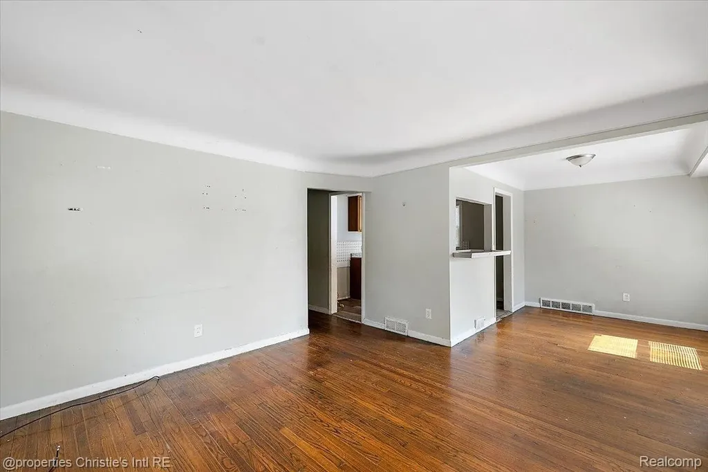 14073 Collingham Drive Detroit City MI 48205