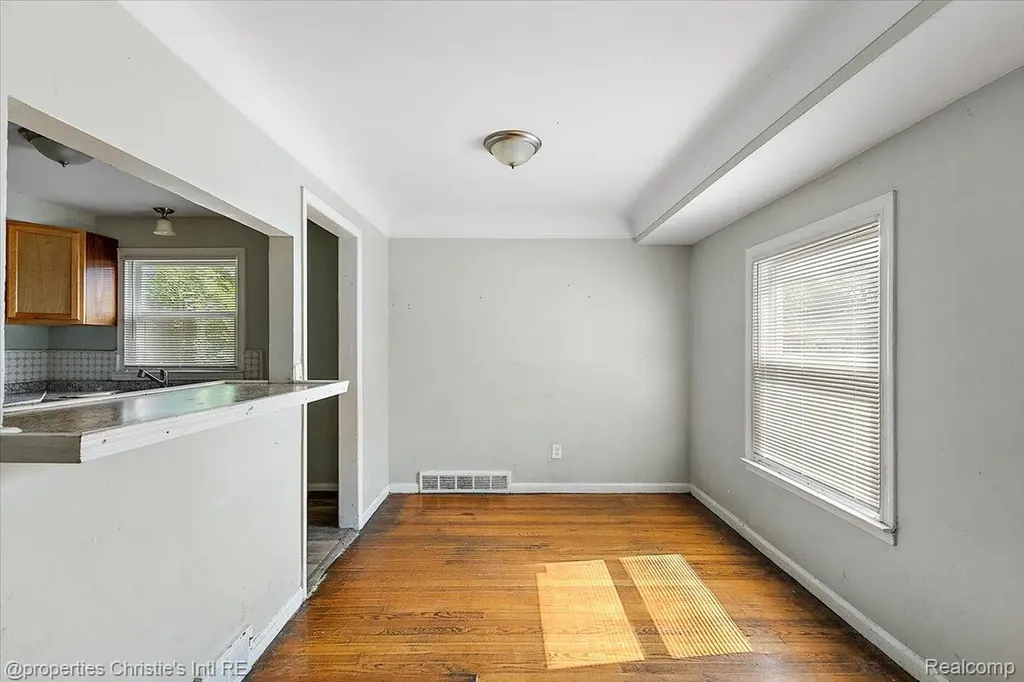 14073 Collingham Drive Detroit City MI 48205