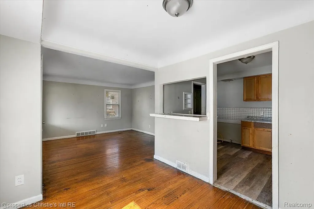 14073 Collingham Drive Detroit City MI 48205
