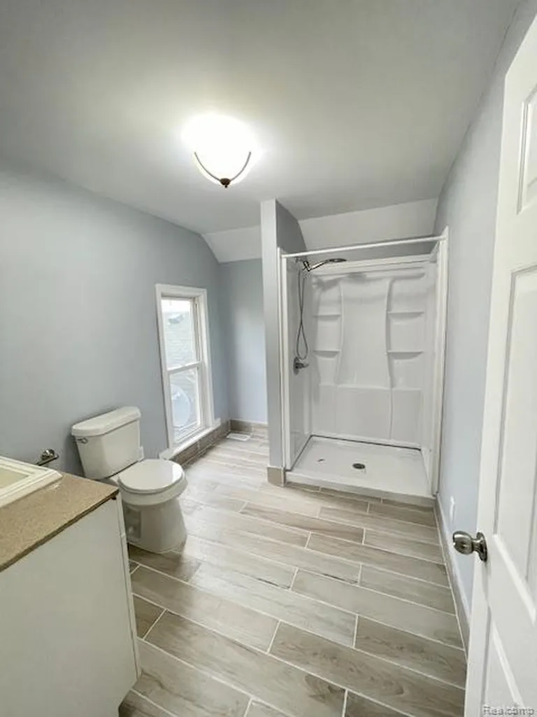 2753 E Snover Road Mayville Village MI 48744