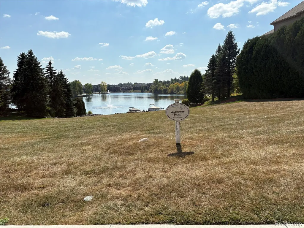 18018 Ridgeview Drive Northville Township MI 48168