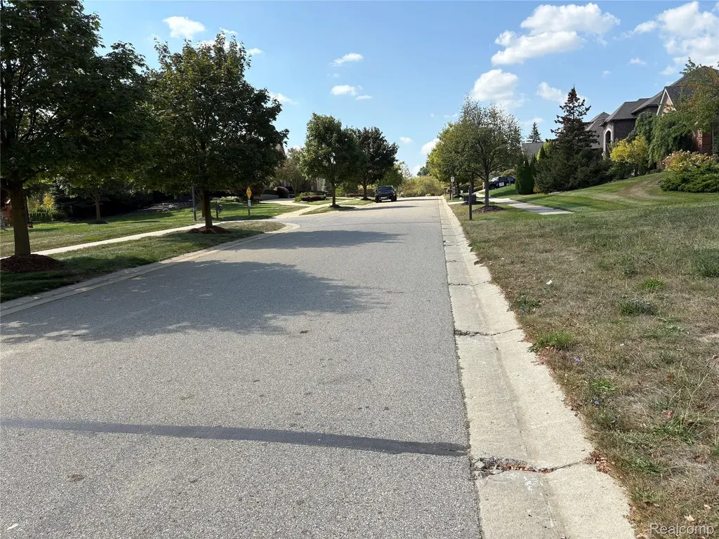 18018 Ridgeview Drive Northville Township MI 48168