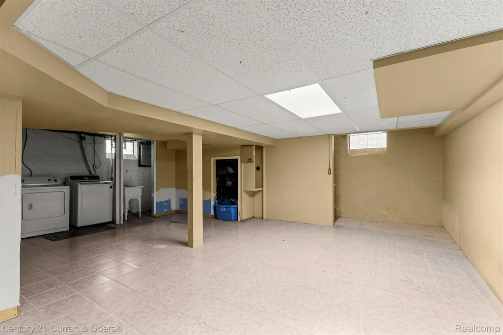 14434 Rosemont Avenue Detroit City MI 48223