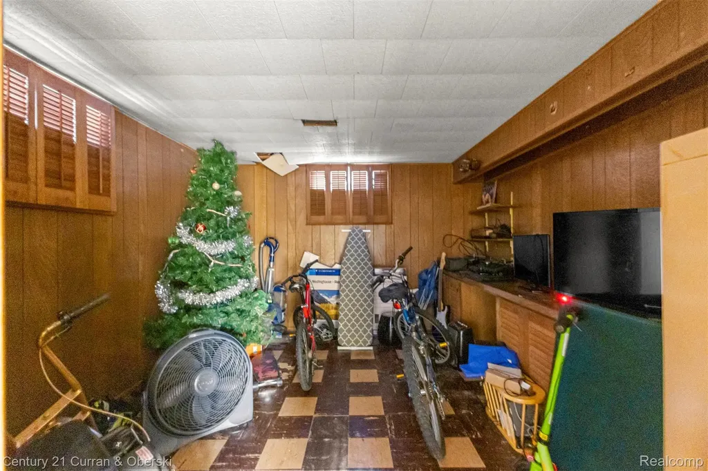 14434 Rosemont Avenue Detroit City MI 48223