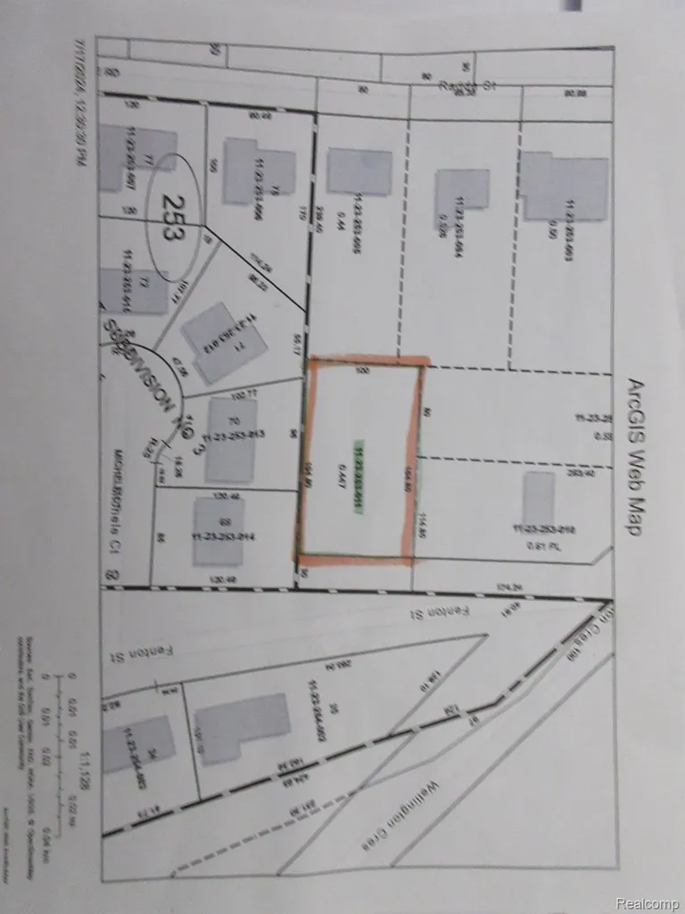 00 Fenton Clinton Charter Township MI 48038