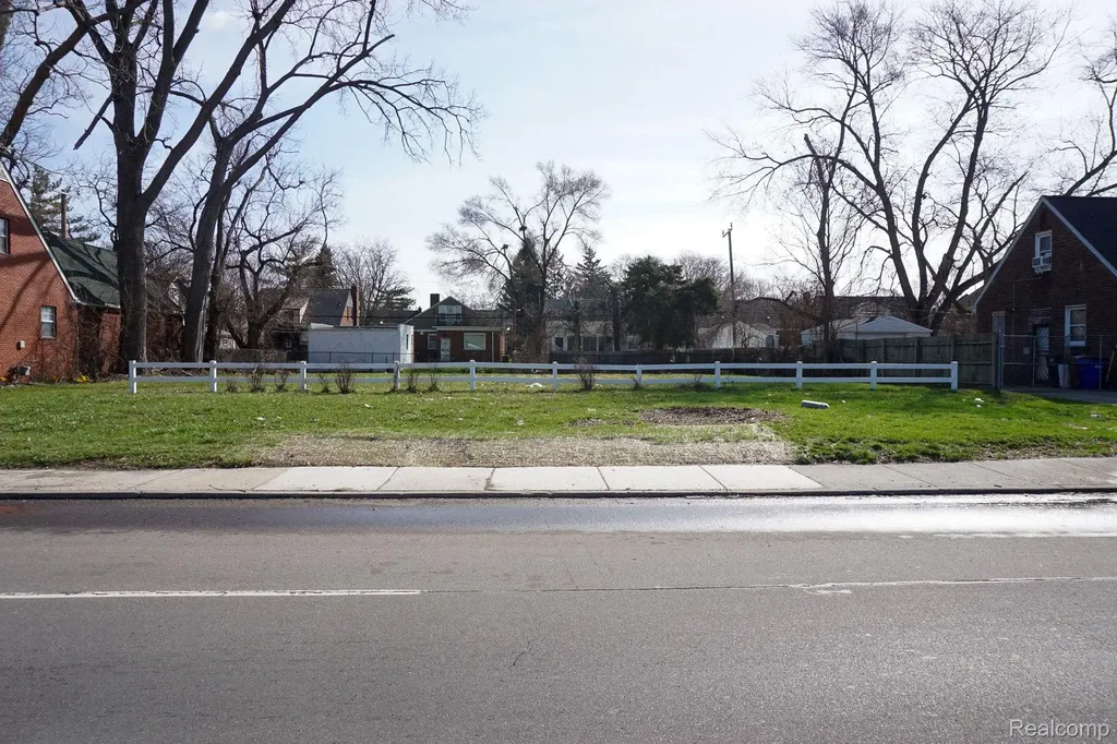 14006 Southfield Freeway Detroit City MI 48223