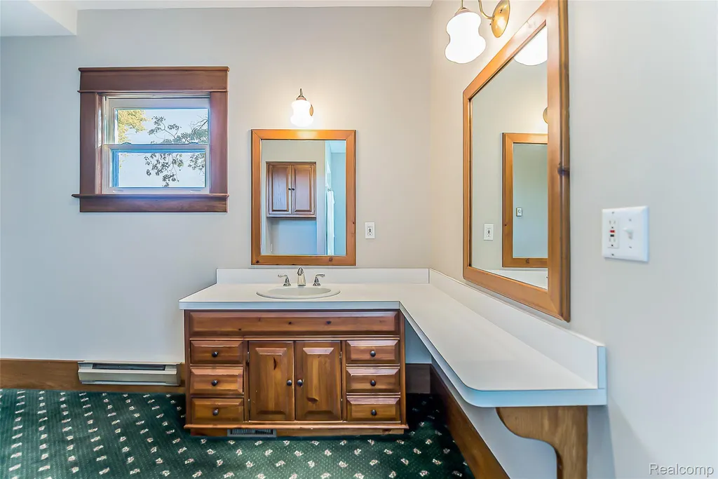 3920 W Ellsworth Road Lodi Township MI 48103