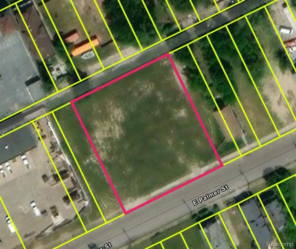 3637 E Palmer Street Detroit City MI 48211