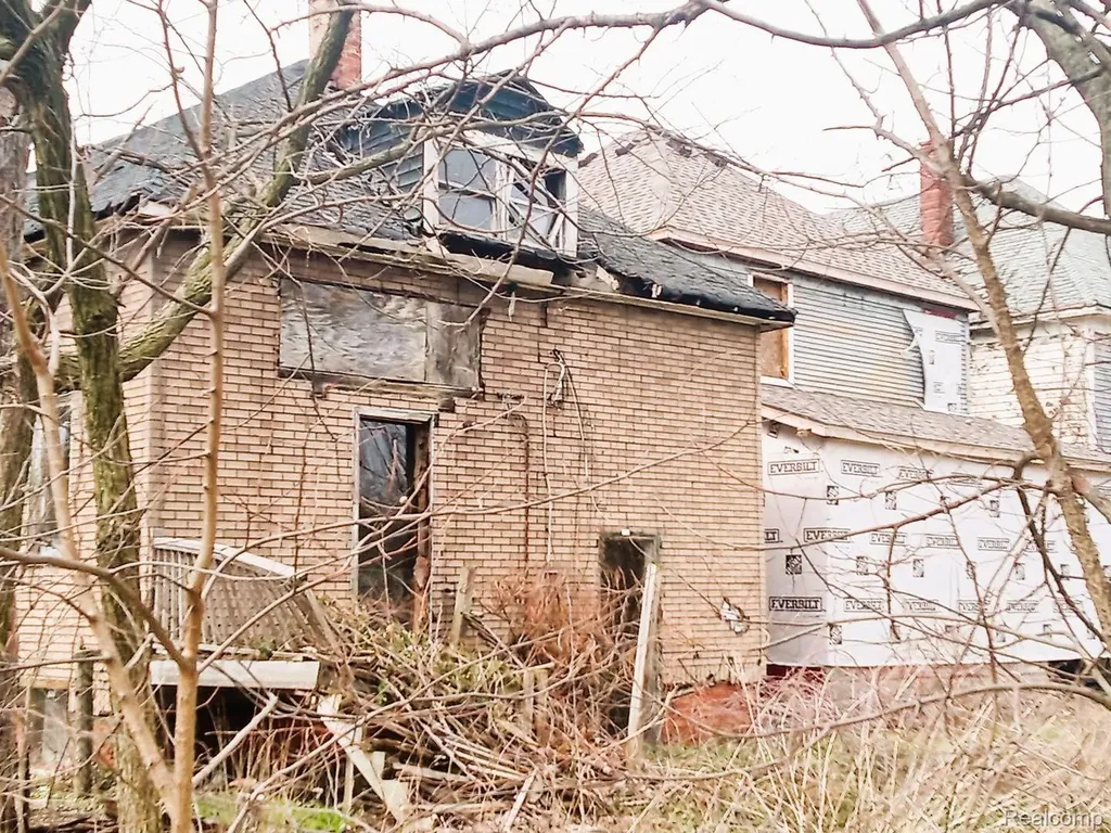 6050 Vermont Street Detroit City MI 48208