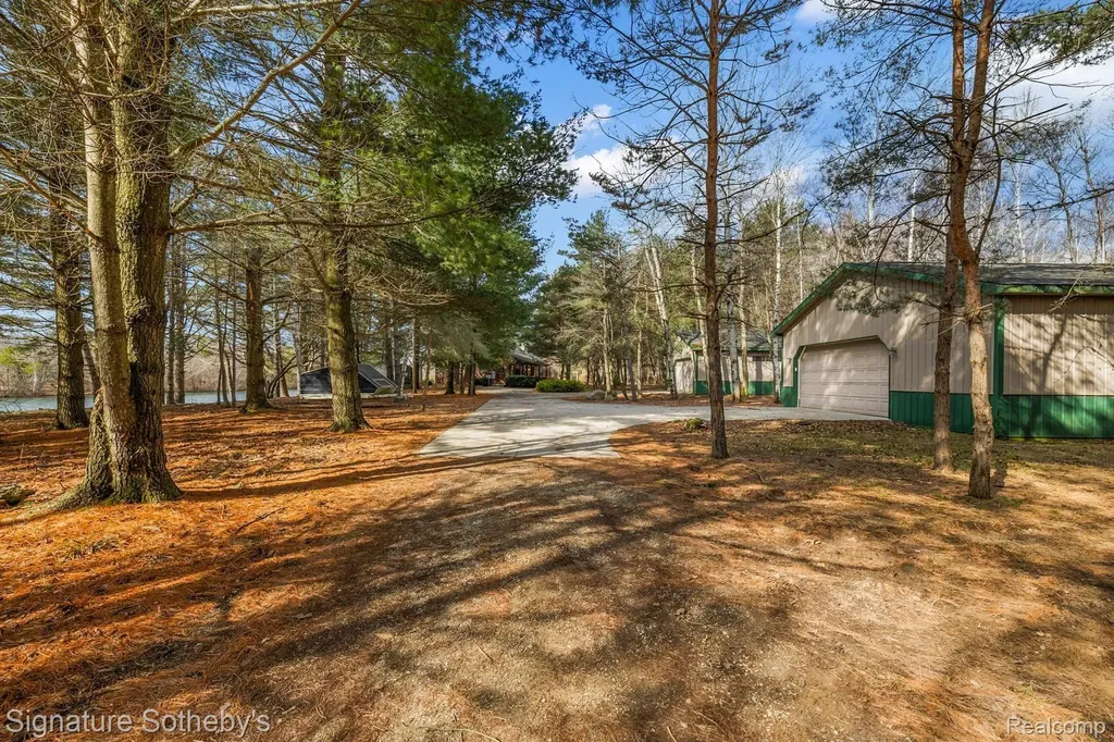 7699 Minnick Road Rubicon Township MI 48441