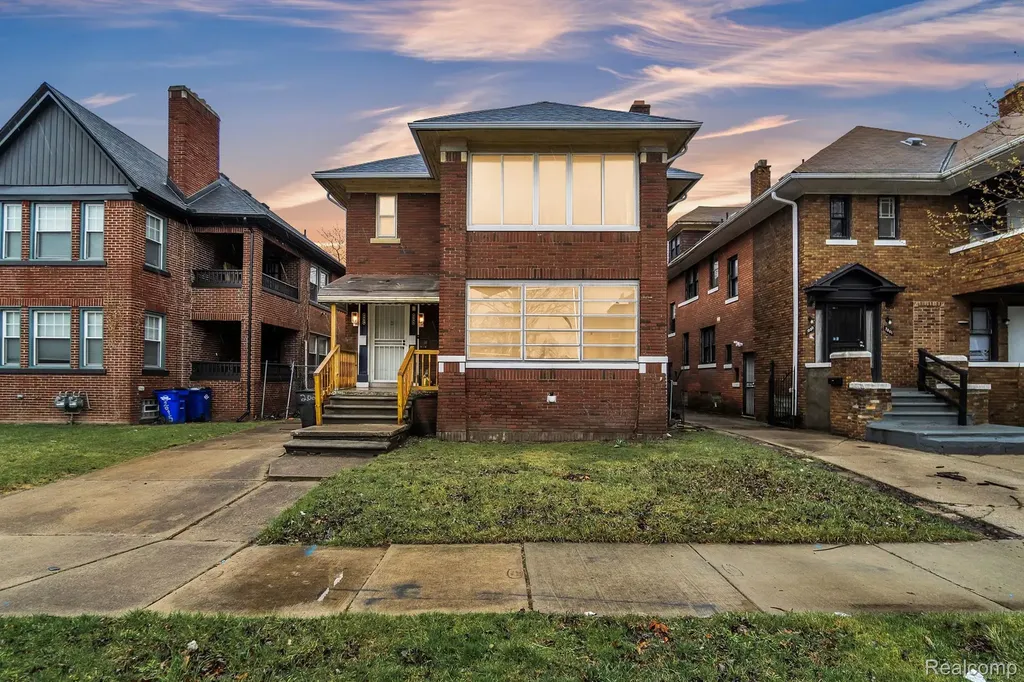 2051 Calvert Street Detroit City MI 48206