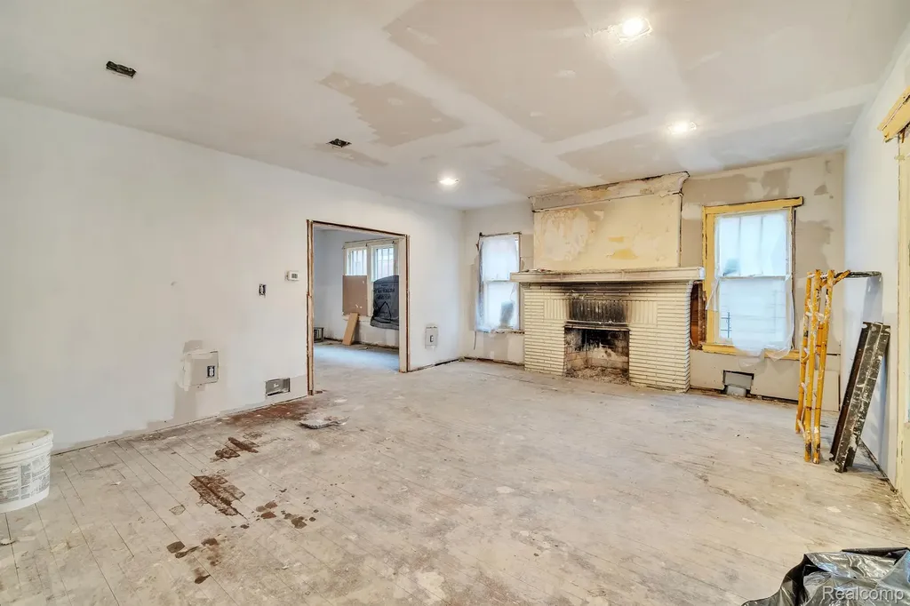 2051 Calvert Street Detroit City MI 48206