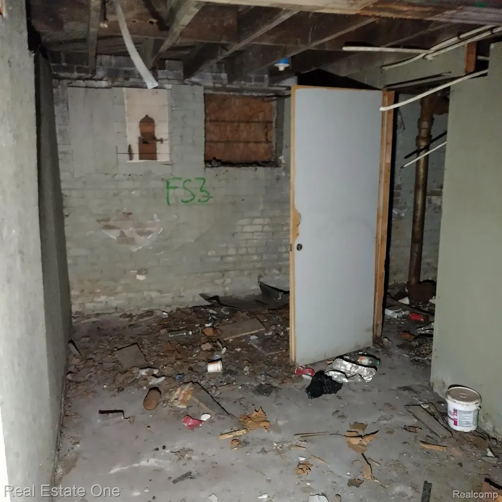 4266 Waverly Street Detroit City MI 48238