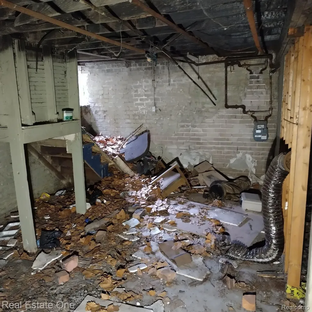 4266 Waverly Street Detroit City MI 48238