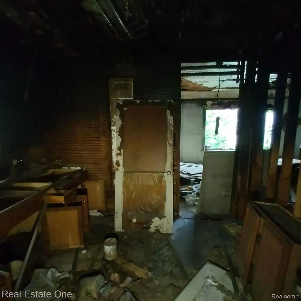 4266 Waverly Street Detroit City MI 48238