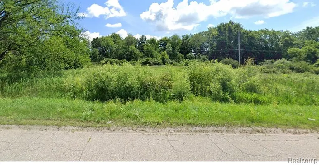 0 N Huron Road Pinconning Township MI 48650