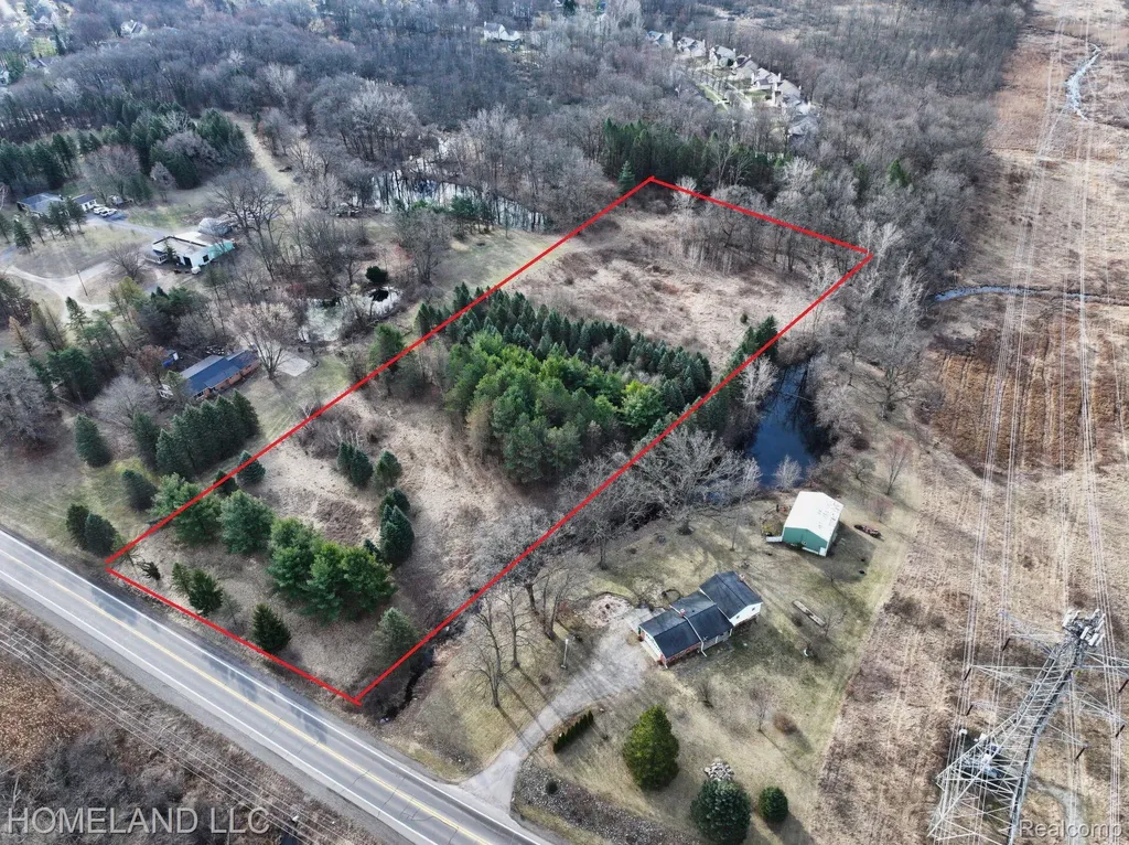 0 E Commerce Road Commerce Charter Township MI 48382