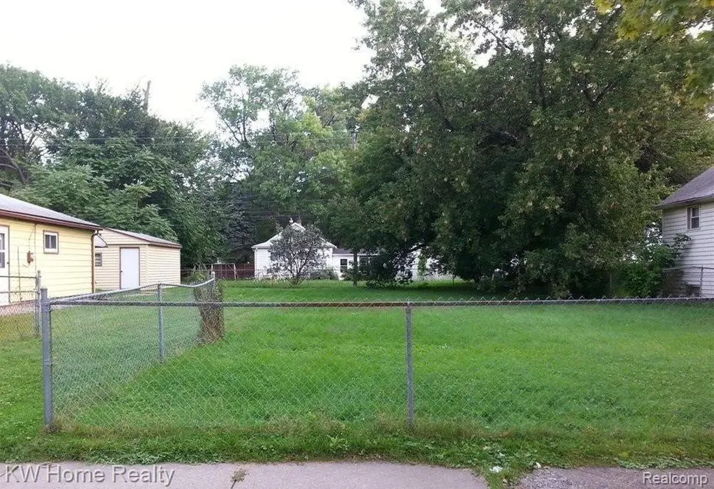 0000 W Milton Avenue Hazel Park City MI 48030