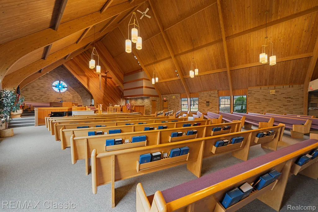 26701 Joy Road Dearborn Heights City MI 48127