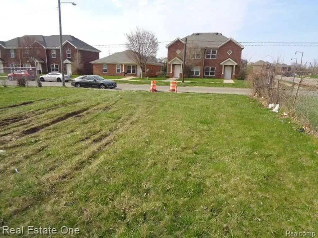 5566 Talbot Street Hamtramck City MI 48212
