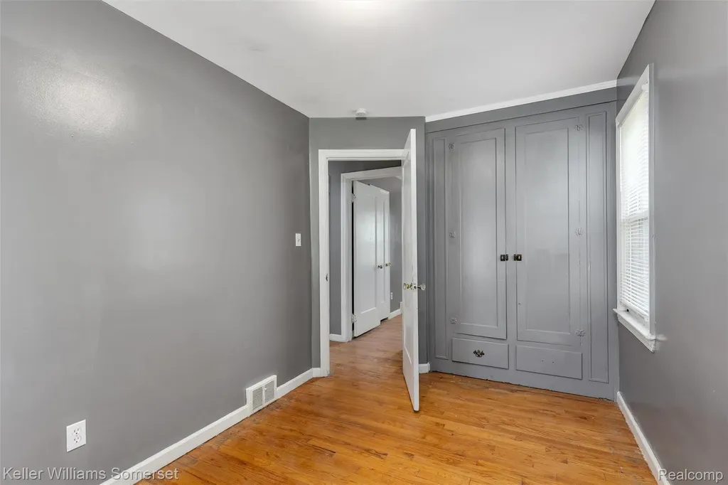 6306 Farmbrook Street Detroit City MI 48224