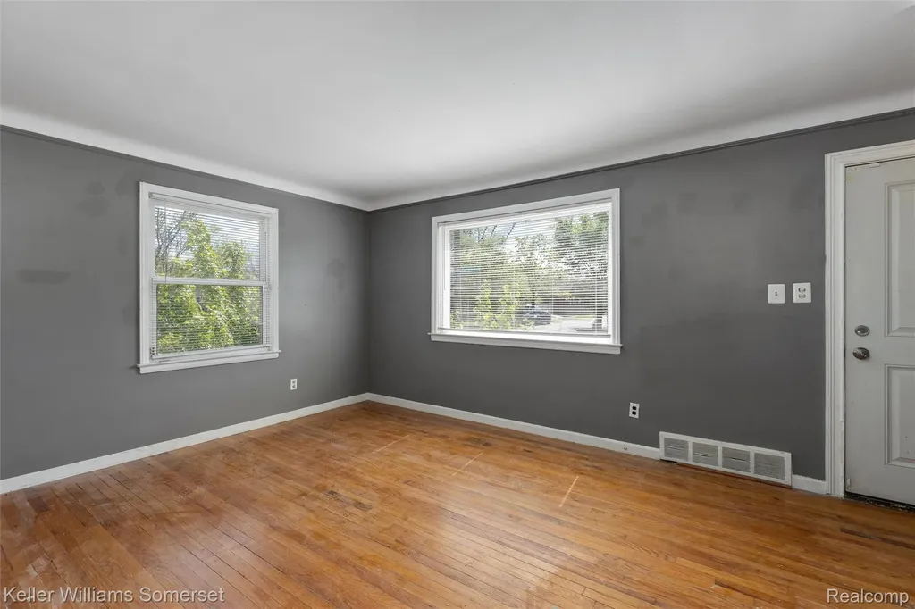 6306 Farmbrook Street Detroit City MI 48224