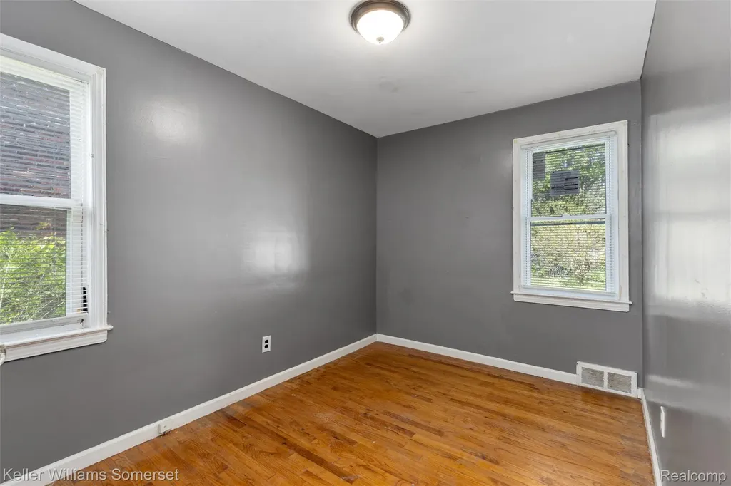 6306 Farmbrook Street Detroit City MI 48224