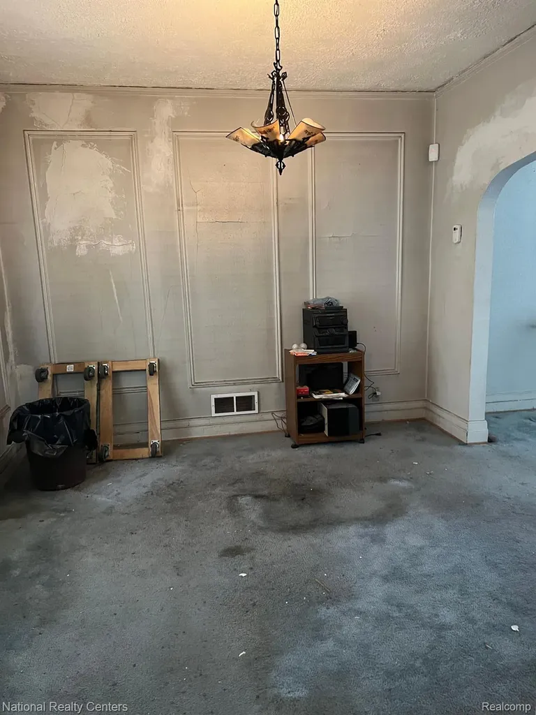 5181 Holcomb Street Detroit City MI 48213