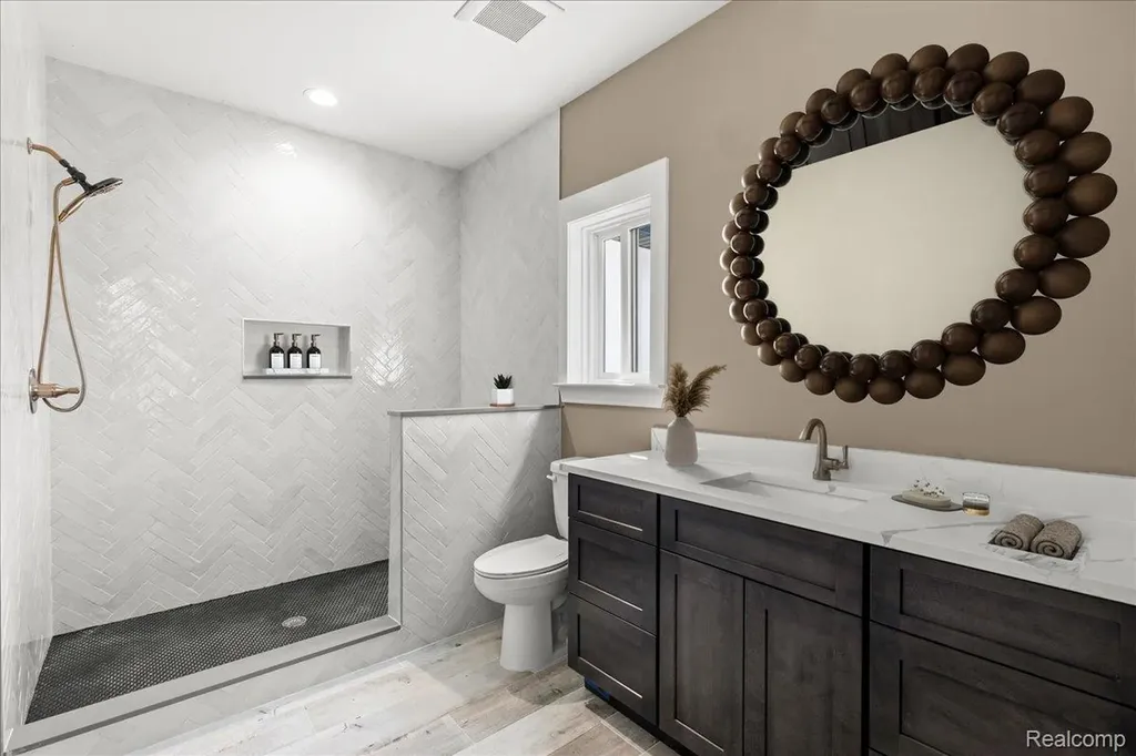 4070 Metamora Ridge Metamora Village MI 48455