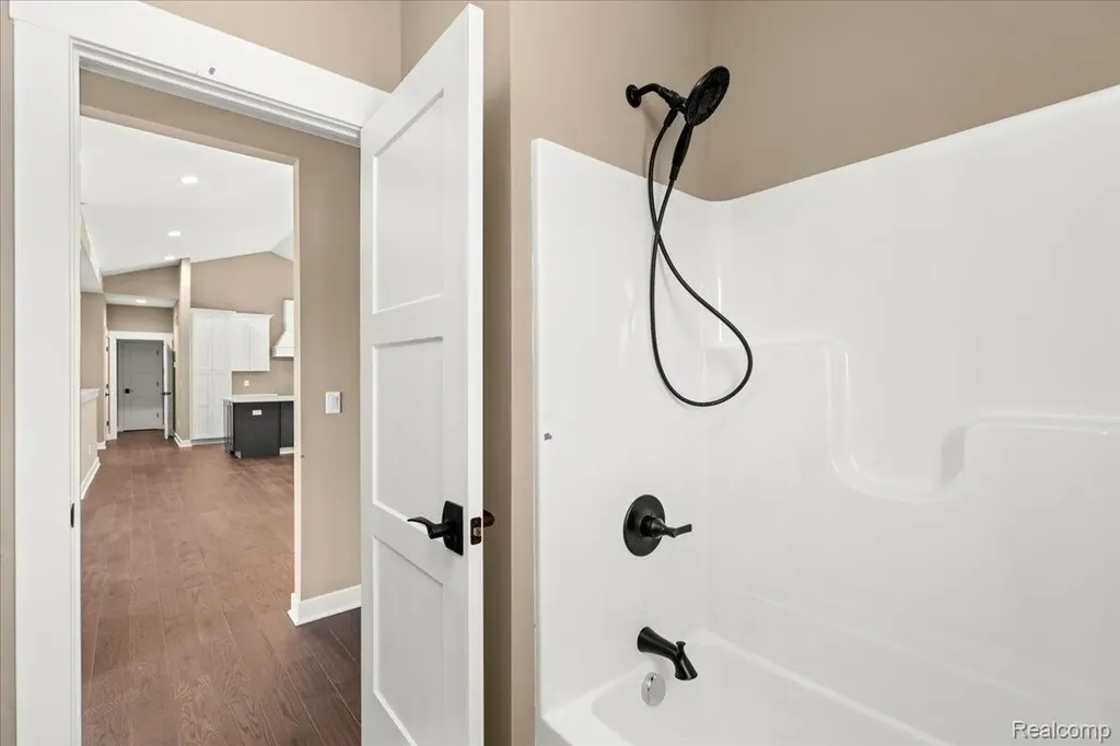 4070 Metamora Ridge Metamora Village MI 48455