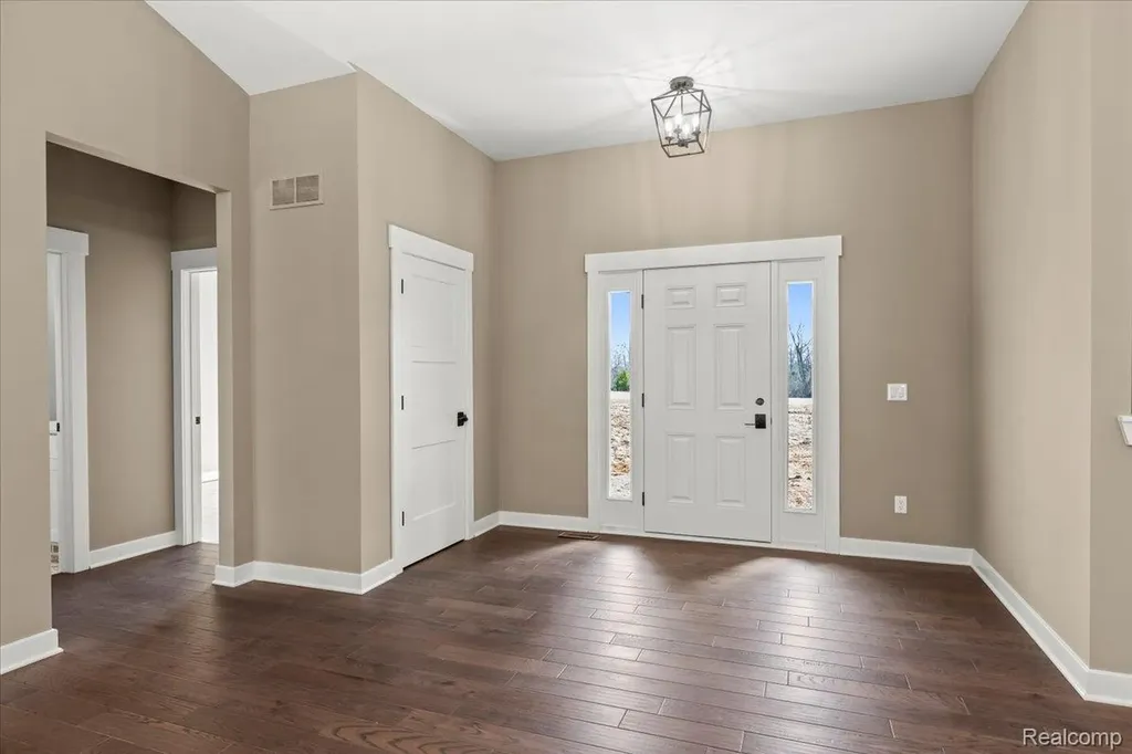 4070 Metamora Ridge Metamora Village MI 48455