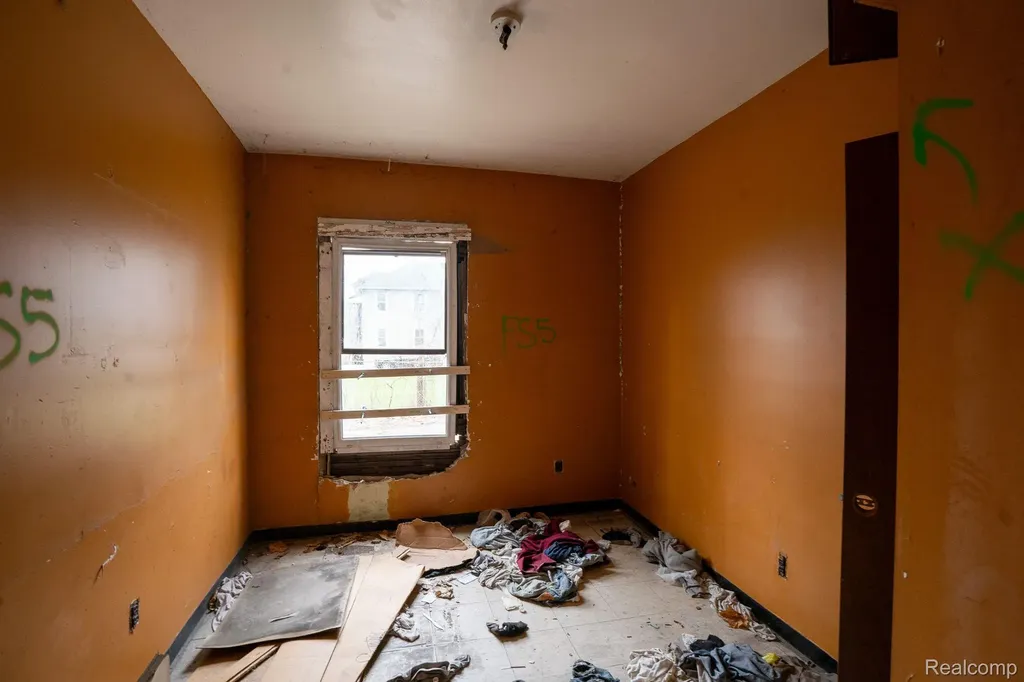 2224 Anderdon Street Detroit City MI 48215