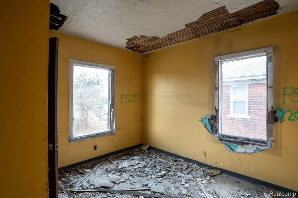 2224 Anderdon Street Detroit City MI 48215