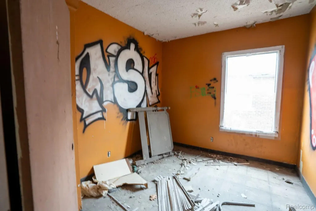 2224 Anderdon Street Detroit City MI 48215