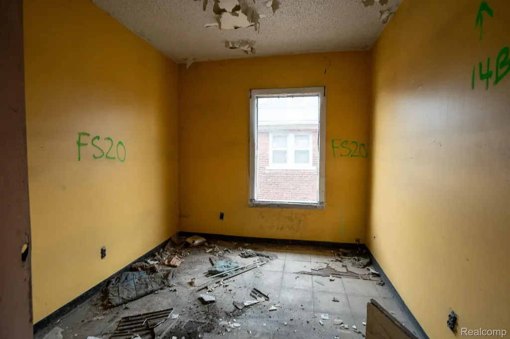 2224 Anderdon Street Detroit City MI 48215