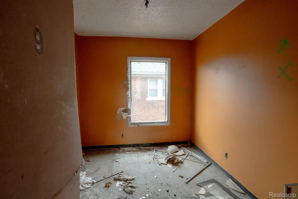 2224 Anderdon Street Detroit City MI 48215