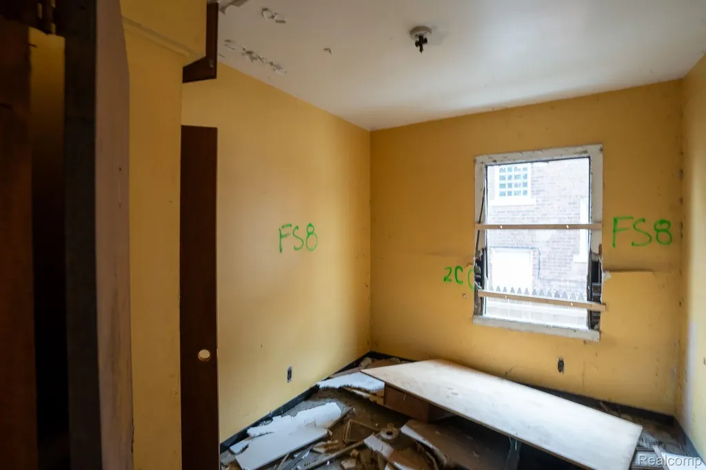 2224 Anderdon Street Detroit City MI 48215