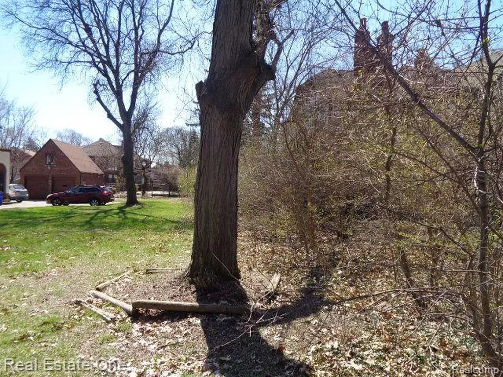 3215 Sherbourne Road Detroit City MI 48221