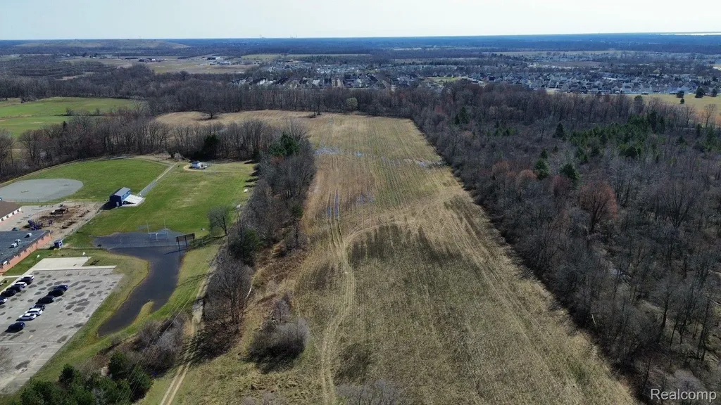 59740 Havenridge Road New Haven Village MI 48048