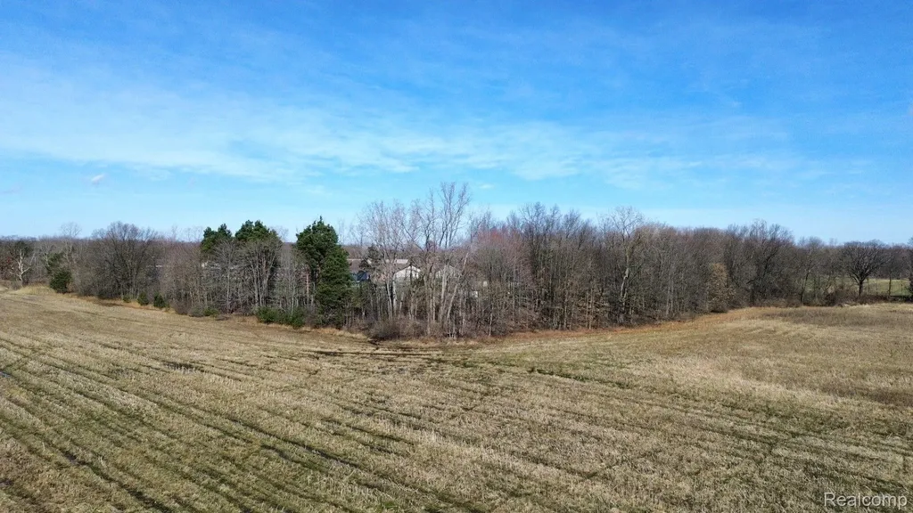 59740 Havenridge Road New Haven Village MI 48048
