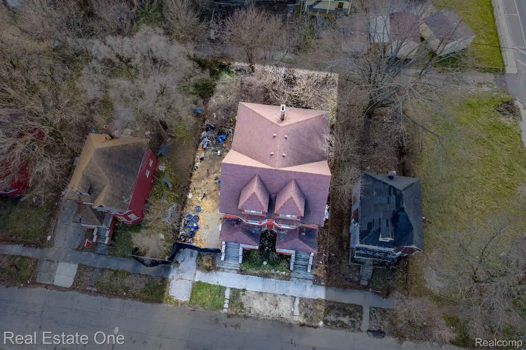 1821 Helen Street Detroit City MI 48207