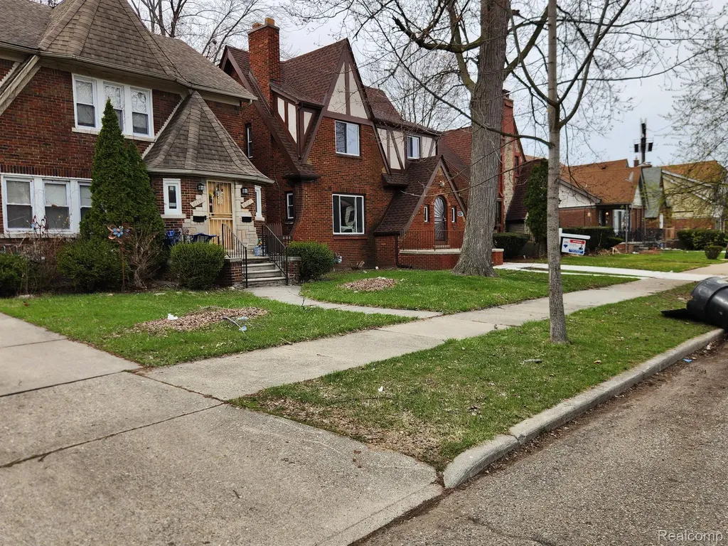 6111 Yorkshire Road Detroit City MI 48224