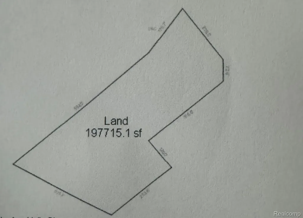24960 Crocker Boulevard Harrison Charter Township MI 48045